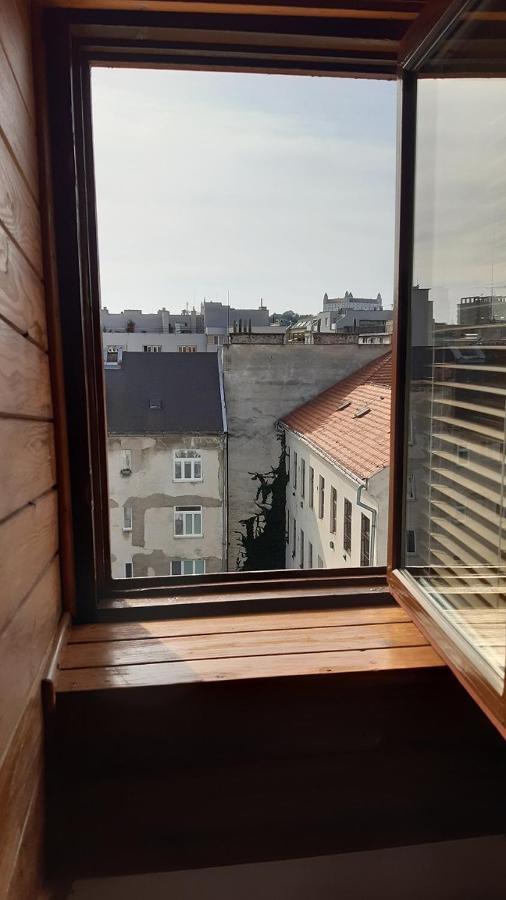 Attic Flat In The Center Apartment Bratislava Exterior foto